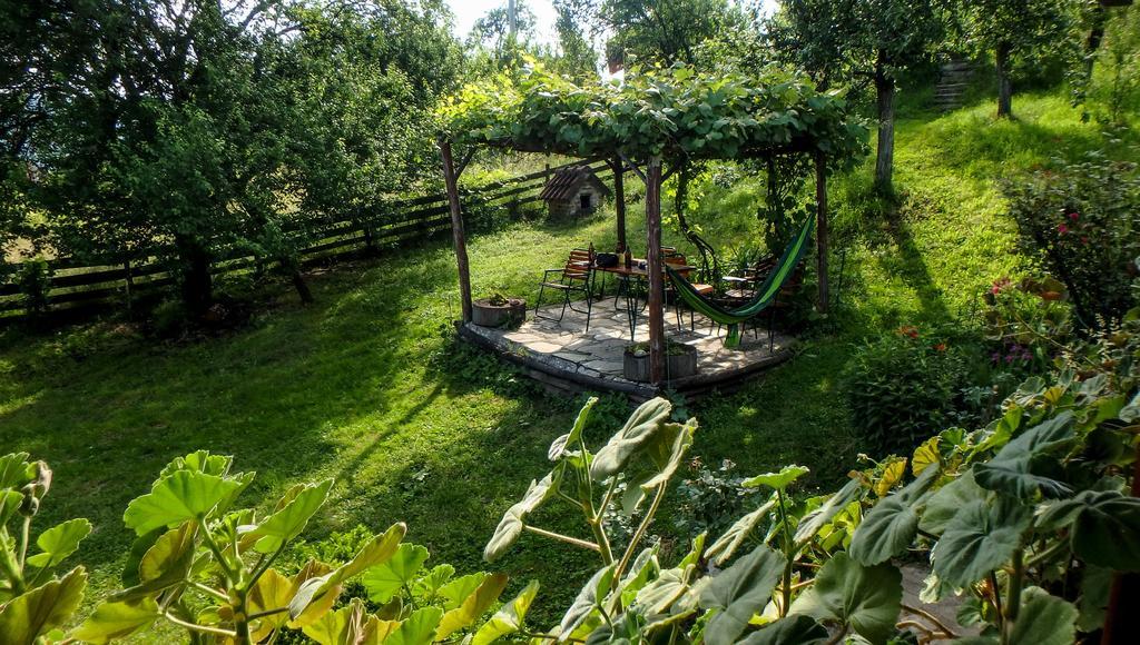 Guest House Little Heaven Užice Esterno foto