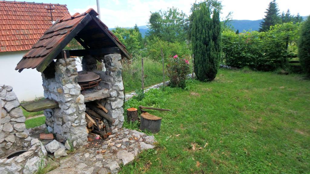 Guest House Little Heaven Užice Esterno foto