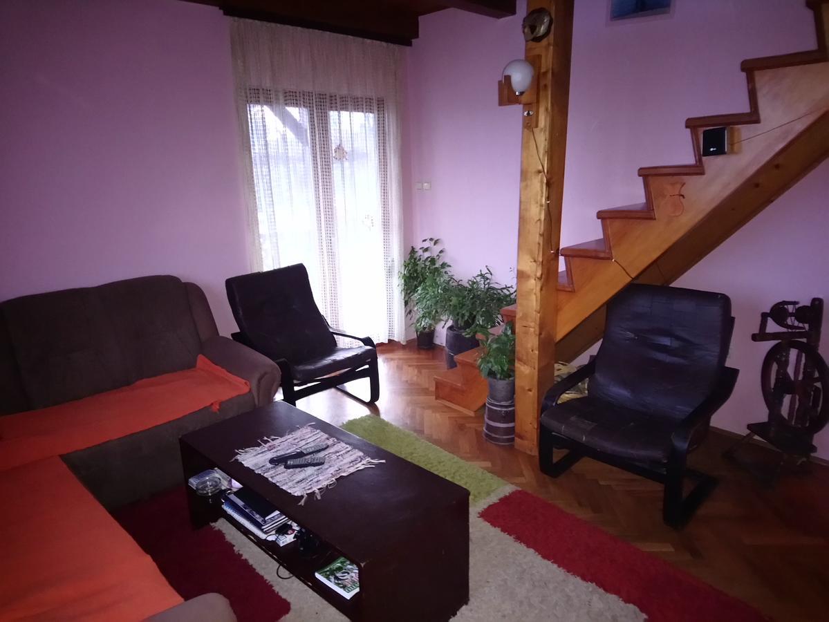 Guest House Little Heaven Užice Esterno foto